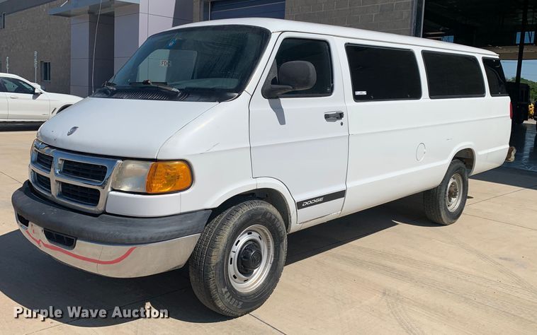 image for item KX9997 1998 Dodge Ram 3500 van