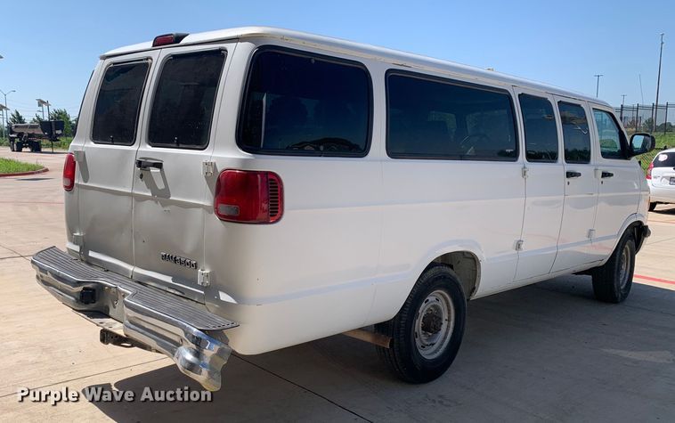 image for item KX9997 1998 Dodge Ram 3500 van