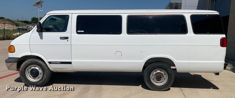 image for item KX9997 1998 Dodge Ram 3500 van