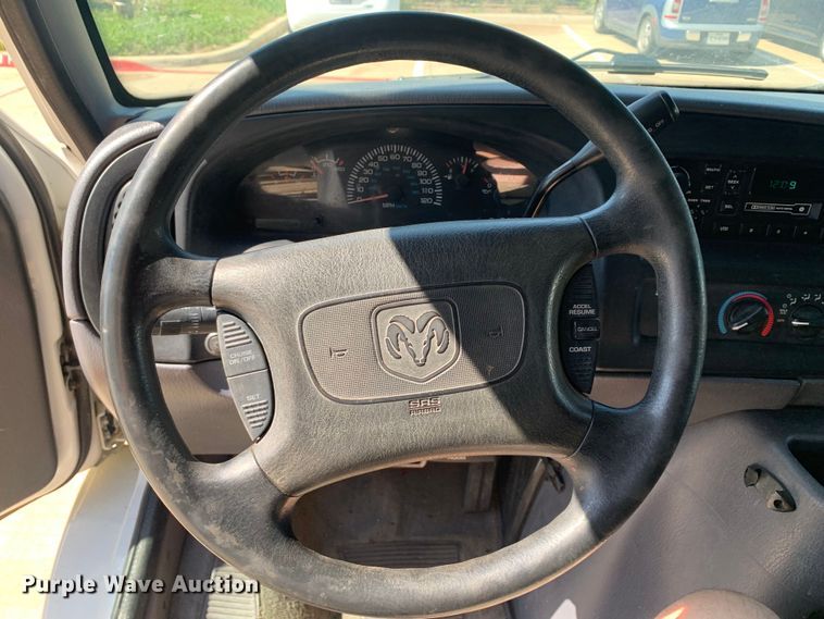 image for item KX9997 1998 Dodge Ram 3500 van