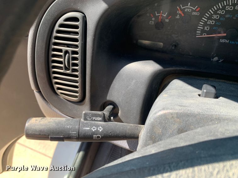 image for item KX9997 1998 Dodge Ram 3500 van