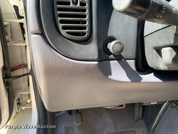 image for item KX9997 1998 Dodge Ram 3500 van