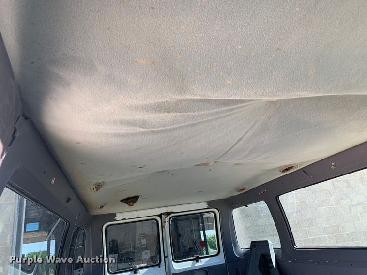 image for item KX9997 1998 Dodge Ram 3500 van