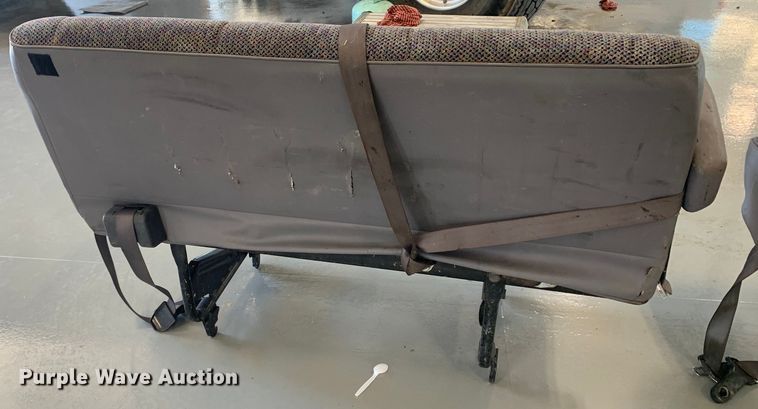 image for item KX9997 1998 Dodge Ram 3500 van