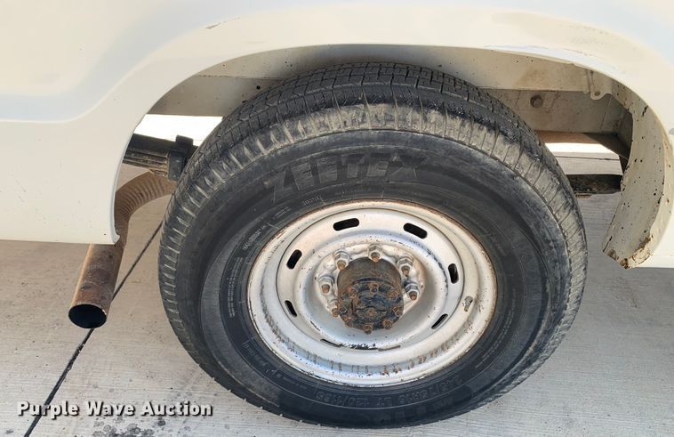 image for item KX9997 1998 Dodge Ram 3500 van