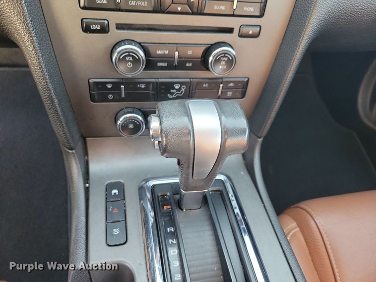 image for item LC9853 2010 Ford Mustang convertible