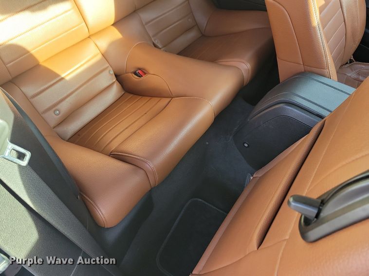 image for item LC9853 2010 Ford Mustang convertible