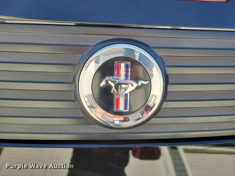 image for item LC9853 2010 Ford Mustang convertible