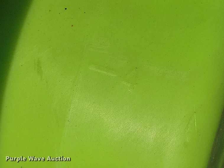 image for item LD9036 Turfco T1000 applicator