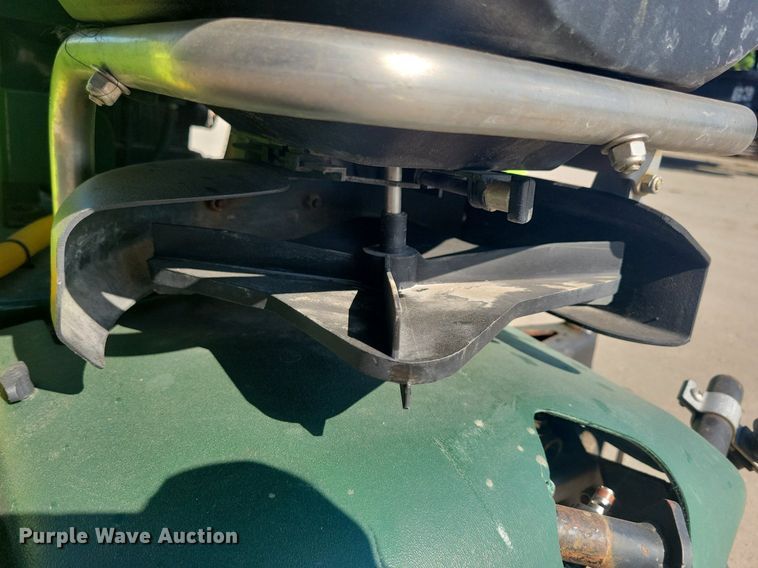 image for item LD9036 Turfco T1000 applicator