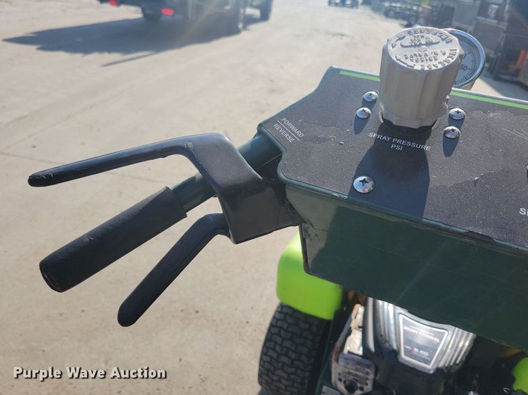 image for item LD9036 Turfco T1000 applicator