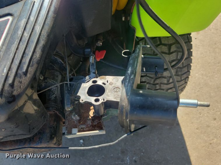 image for item LD9036 Turfco T1000 applicator