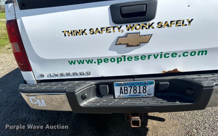 image for item LR9348 2010 Chevrolet Silverado 1500 pickup truck