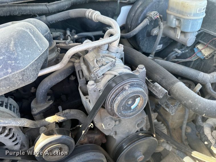 image for item LR9348 2010 Chevrolet Silverado 1500 pickup truck