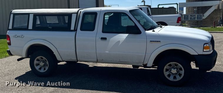 image for item LR9349 2006 Ford  Ranger SuperCab pickup truck