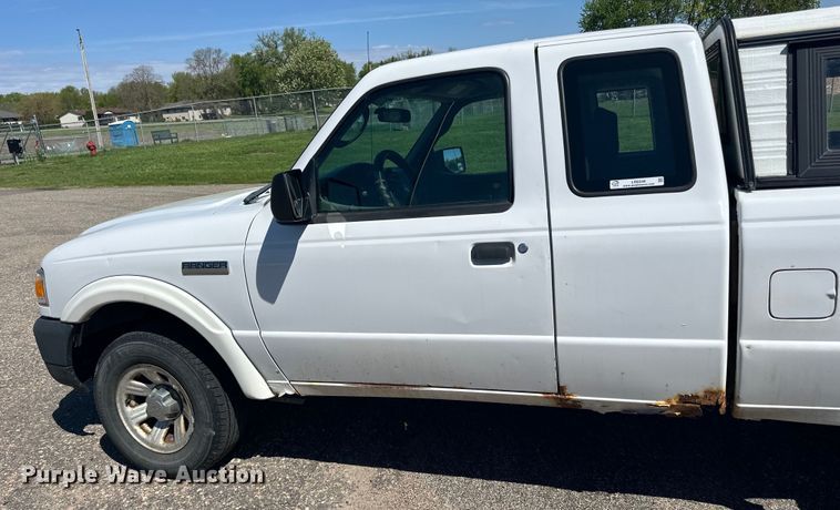 image for item LR9349 2006 Ford  Ranger SuperCab pickup truck