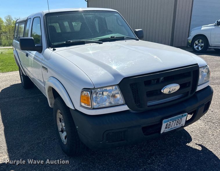 image for item LR9349 2006 Ford  Ranger SuperCab pickup truck