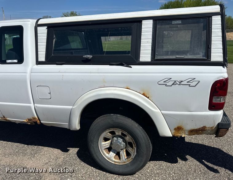 image for item LR9349 2006 Ford  Ranger SuperCab pickup truck