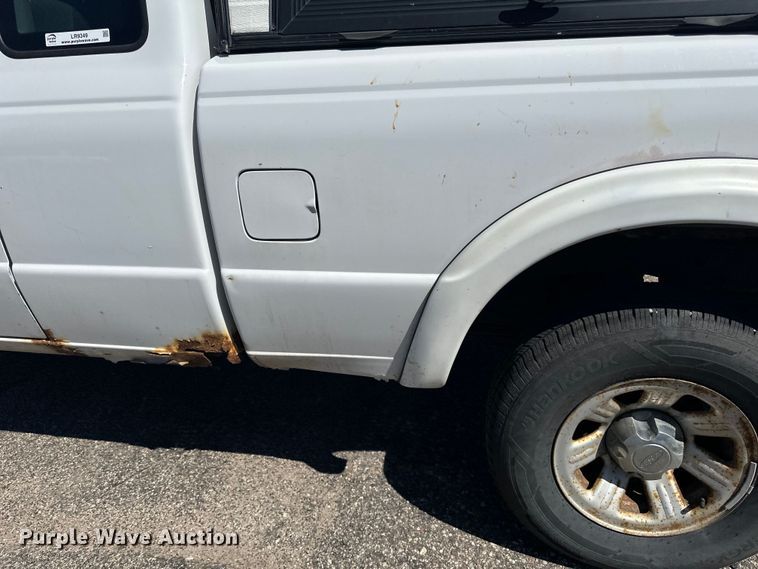 image for item LR9349 2006 Ford  Ranger SuperCab pickup truck