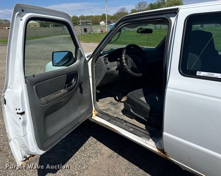 image for item LR9349 2006 Ford  Ranger SuperCab pickup truck