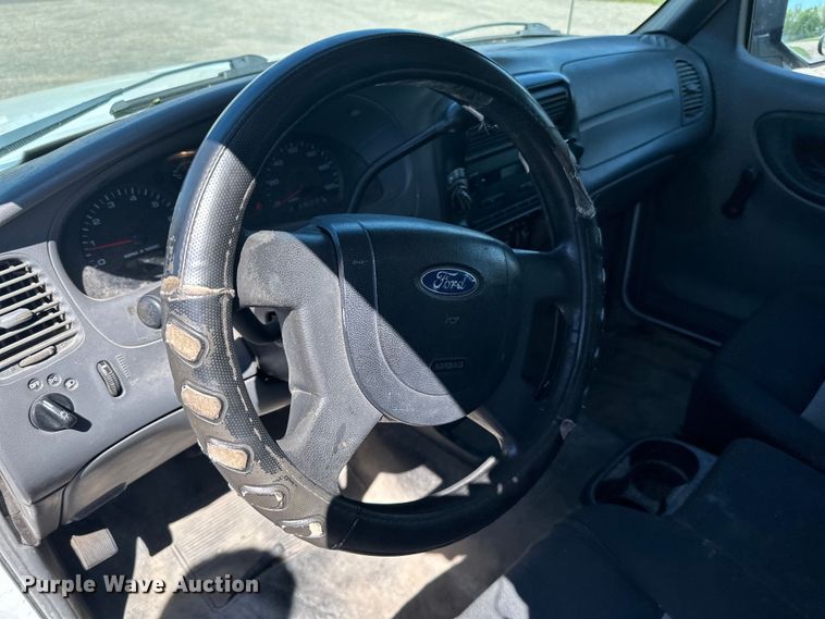 image for item LR9349 2006 Ford  Ranger SuperCab pickup truck