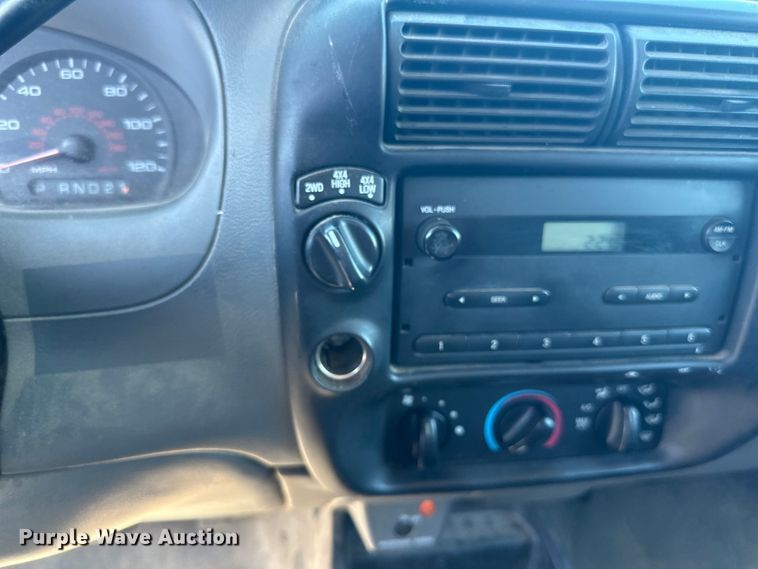 image for item LR9349 2006 Ford  Ranger SuperCab pickup truck