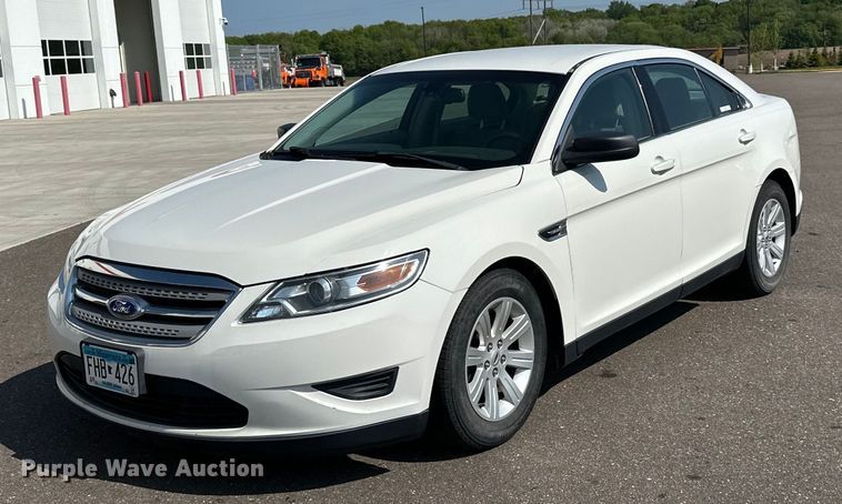 image for item LR9361 2012 Ford  Taurus 