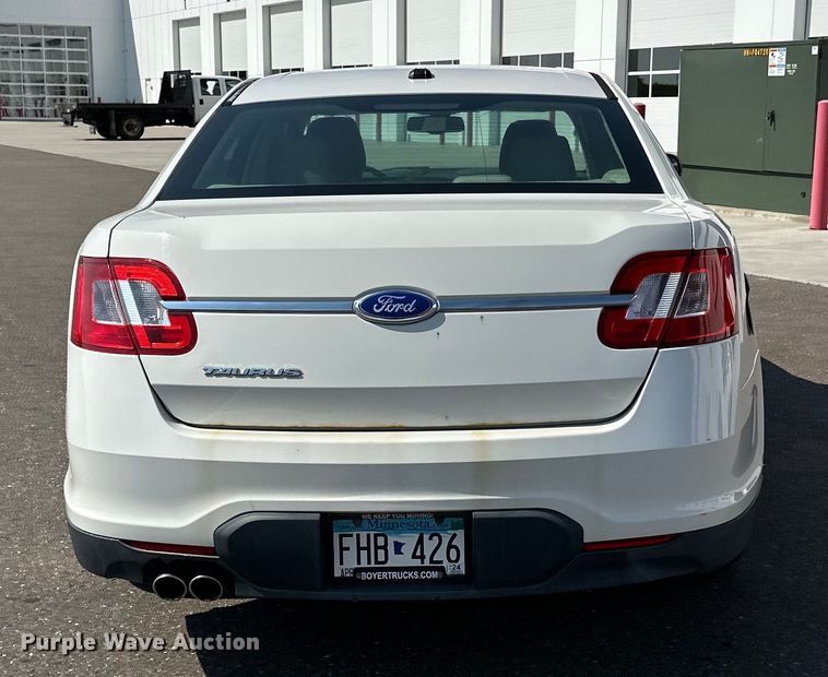 image for item LR9361 2012 Ford  Taurus 