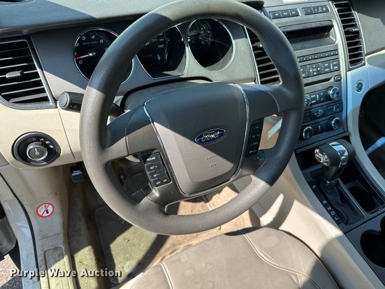 image for item LR9361 2012 Ford  Taurus 