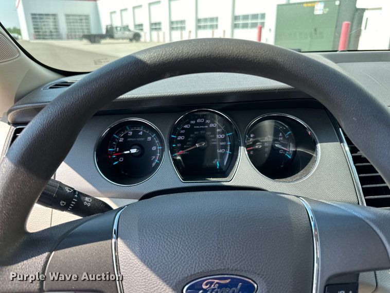 image for item LR9361 2012 Ford  Taurus 
