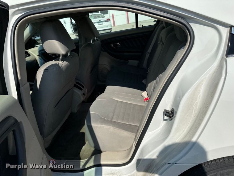 image for item LR9361 2012 Ford  Taurus 