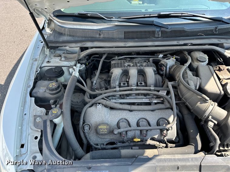 image for item LR9361 2012 Ford  Taurus 
