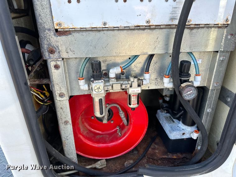 image for item LR9362 2008 Ford  F450 Super Duty fiber optic splicing truck