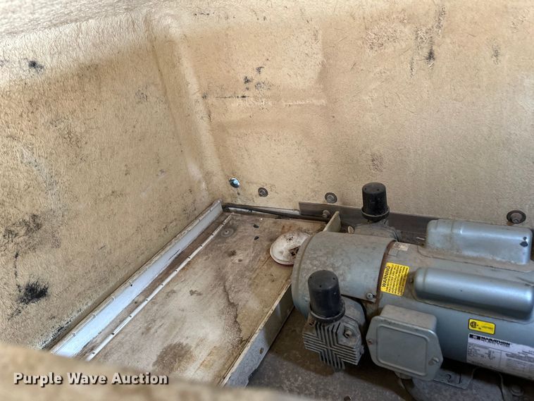 image for item LR9362 2008 Ford  F450 Super Duty fiber optic splicing truck