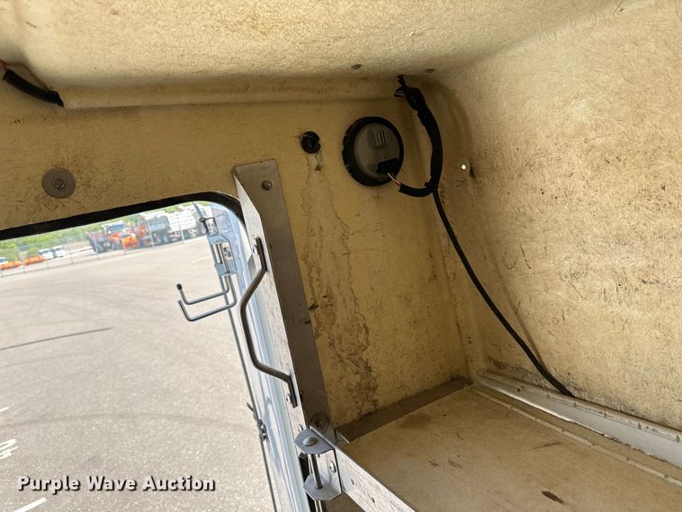 image for item LR9362 2008 Ford  F450 Super Duty fiber optic splicing truck