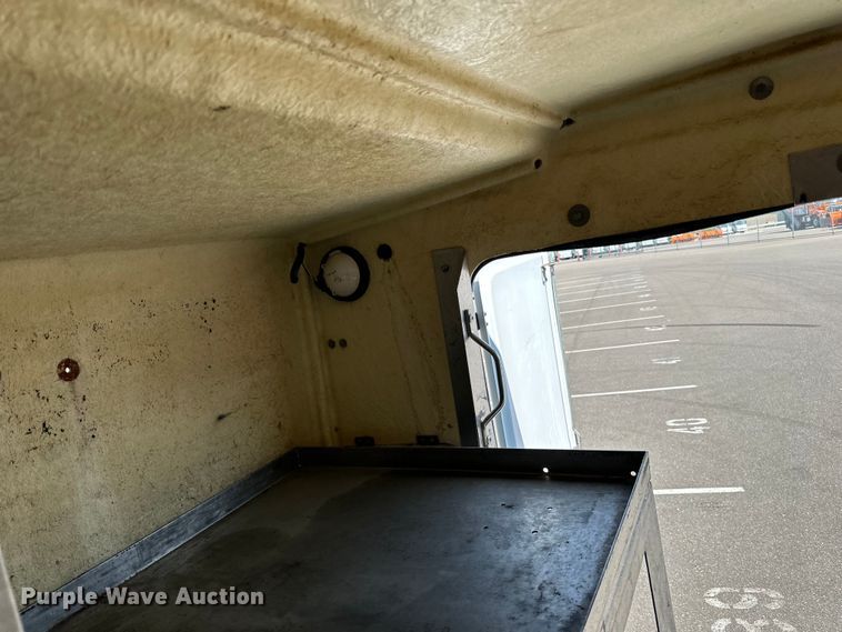 image for item LR9362 2008 Ford  F450 Super Duty fiber optic splicing truck