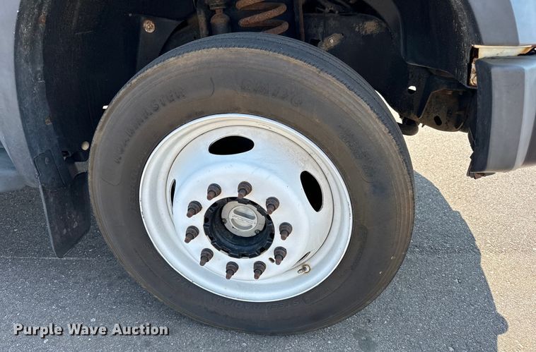 image for item LR9362 2008 Ford  F450 Super Duty fiber optic splicing truck