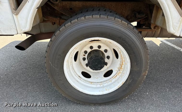 image for item LR9362 2008 Ford  F450 Super Duty fiber optic splicing truck