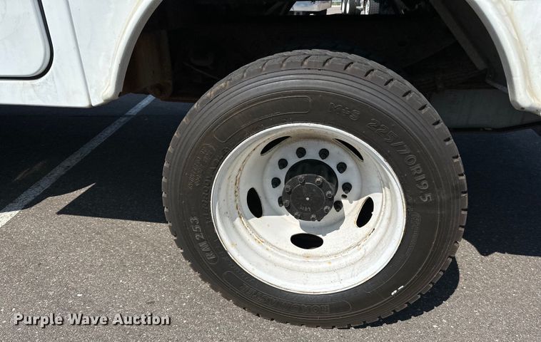 image for item LR9362 2008 Ford  F450 Super Duty fiber optic splicing truck