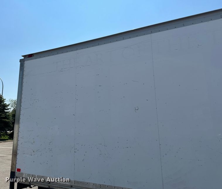 image for item LR9363 2004 Isuzu  NPR box truck