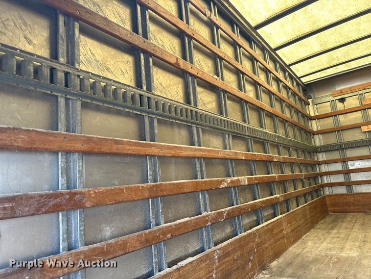 image for item LR9363 2004 Isuzu  NPR box truck