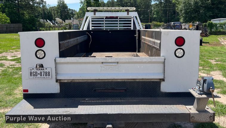 image for item LU9852 2012 Dodge Ram 4500 utility bed pickup truck