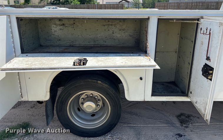 image for item LU9852 2012 Dodge Ram 4500 utility bed pickup truck