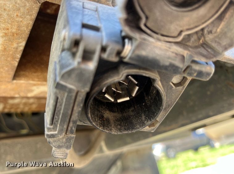 image for item LU9852 2012 Dodge Ram 4500 utility bed pickup truck