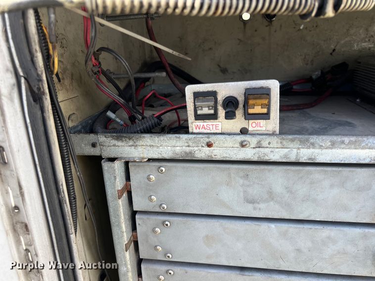 image for item LU9852 2012 Dodge Ram 4500 utility bed pickup truck