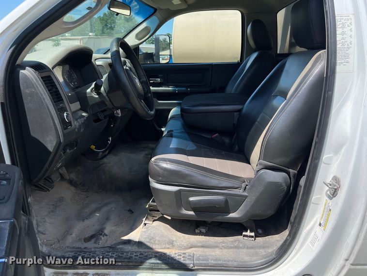 image for item LU9852 2012 Dodge Ram 4500 utility bed pickup truck