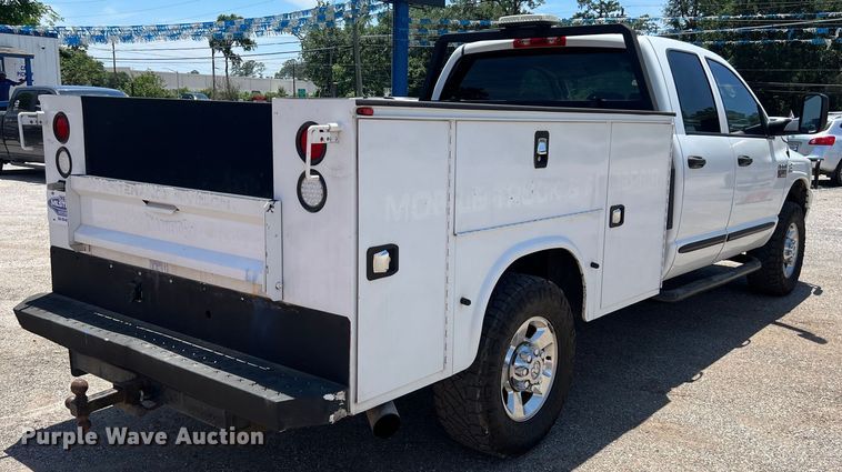 image for item LU9854 2007 Dodge Ram 2500HD Quad Cab utility bed pickup truck