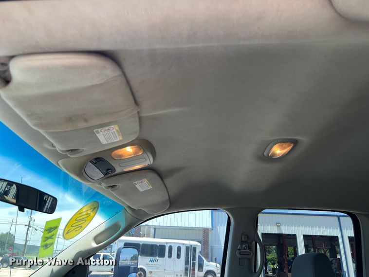 image for item LU9854 2007 Dodge Ram 2500HD Quad Cab utility bed pickup truck