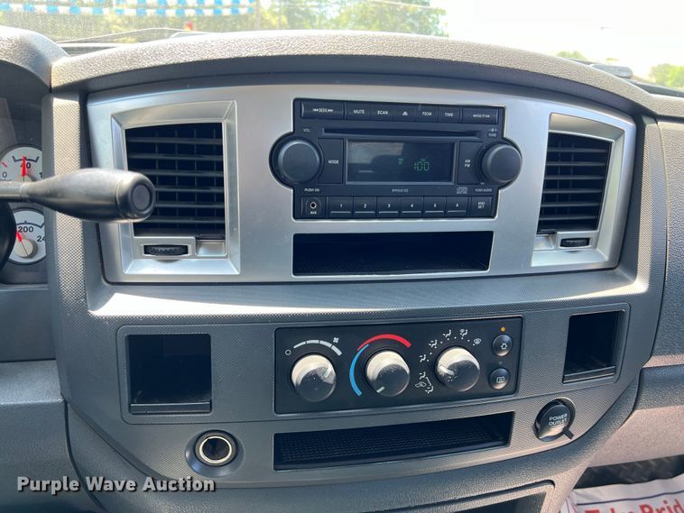 image for item LU9854 2007 Dodge Ram 2500HD Quad Cab utility bed pickup truck