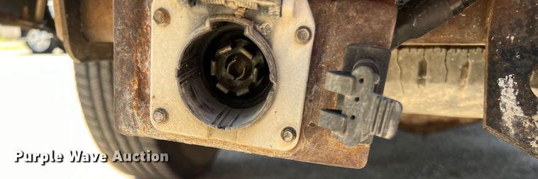 image for item LU9855 2000 Ford F-250 Super Duty Lariat Crew Cab pickup truck